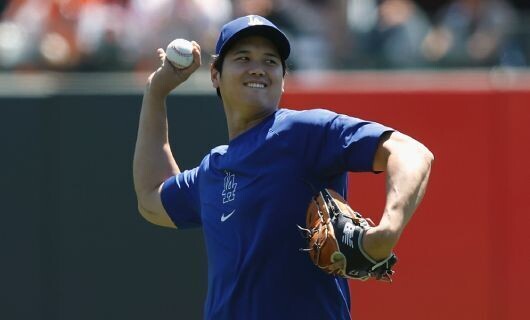 「前進している」大谷翔平、二刀流復帰の時期が早まる！？　米メディアが…
