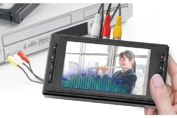ビデオテープの映像を手軽にデジタル化、液晶パネル付きの小型レコーダー3機種 | マイナビニュース
