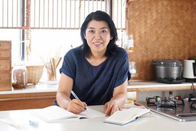 「かもめ食堂」のフードスタイリングで印象的だったシーンは? 飯島奈美が撮影当時を振り返る
