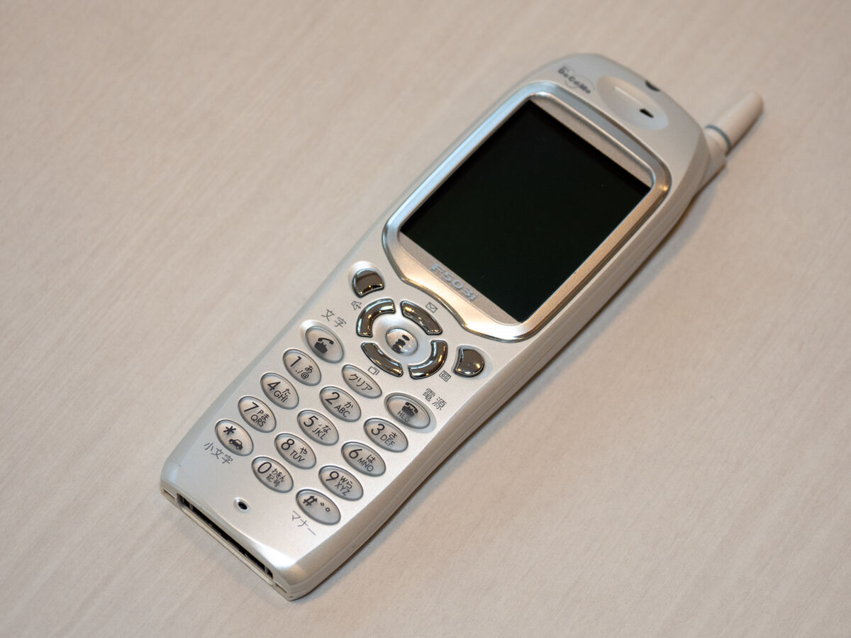 本物の「F503i」