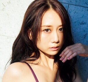 元SKE48の古畑奈和、大ヒットのデジタル写真集から珠玉のカットを公開