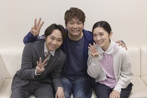 香取慎吾×星野真里×須賀健太、『人にやさしく』以来23年ぶり3人共演「再会にワクワク」