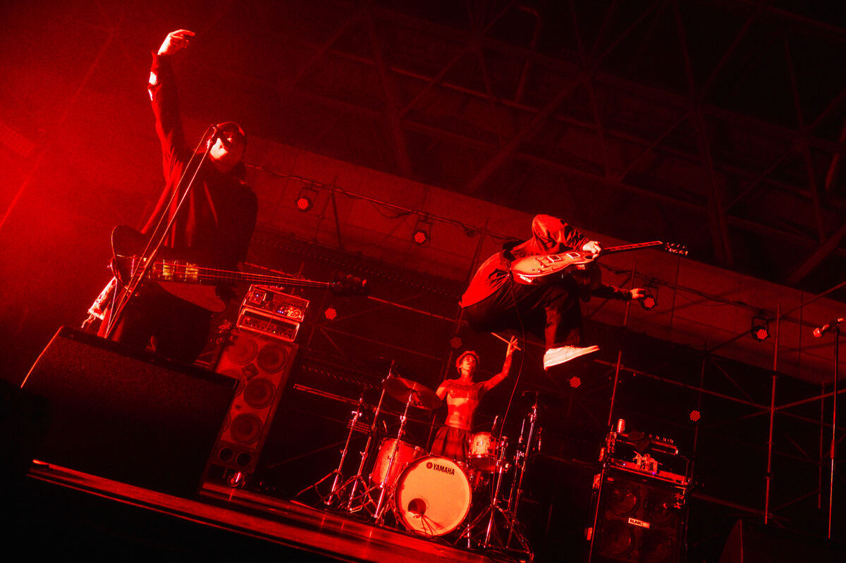 Crossfaith主催、ボーダーレスを体現した激情フェス「HYPER Crossfaith主催、ボーダーレスを体現した激情フェス「HYPER