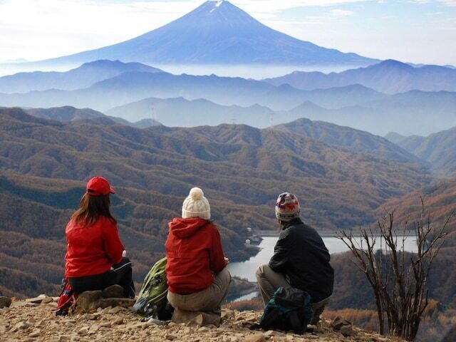 
                All About ニュース編集部は2月14～17日、全国の20～70代の男女500人を対象に「都道府県のイメージ」に関するアンケート調査を実施。その結果の中から、「美しい山があると思う都道府県」ランキング1位に選ばれたのは？
            