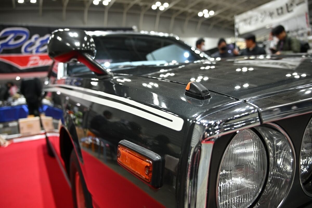 日産自動車「スカイライン ジャパン」(C210型)の特別限定モデル「ブラッキー」