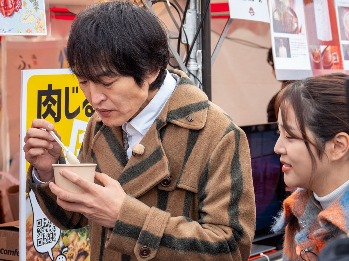 千原ジュニアさん、久代萌美さん