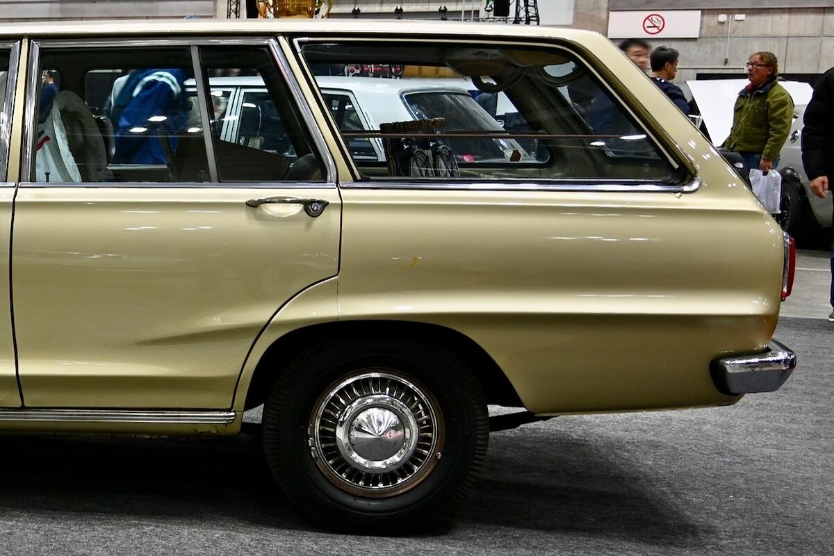 日産「スカイラインバン」