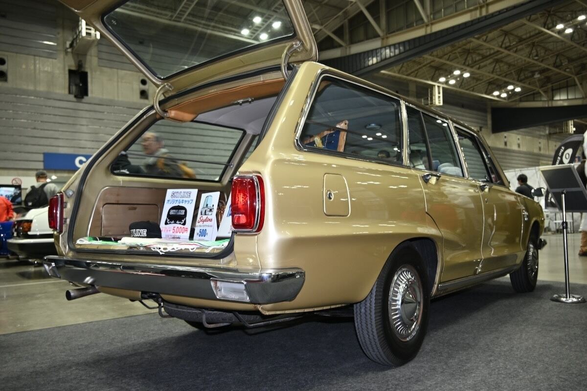 日産「スカイラインバン」