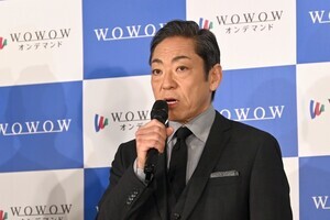 香川照之、1人6役を演じる手助けになったのが、長時間の衣装合わせと”ロン毛”と明かす