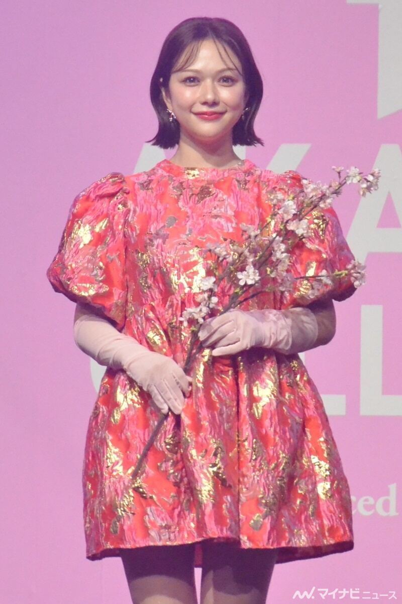 村重杏奈