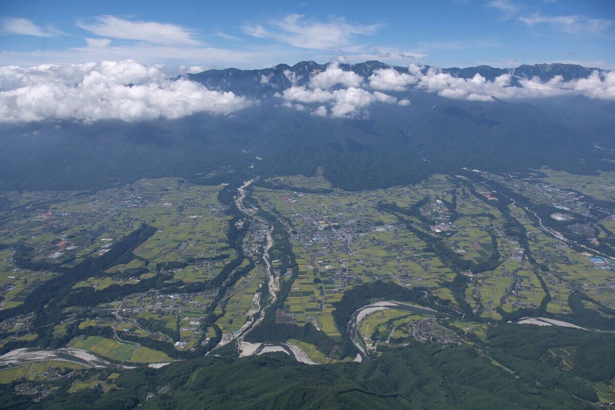 高校生の進学を支援し故郷への想いを育む、長野県飯島町のふるさと納税寄附金の使い道とは?