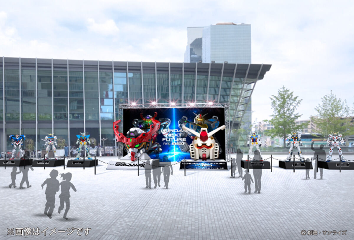 『GUNDAM NEXT FUTURE -FINAL- in OSAKA』ガンプラ1/1ヘッドとガンダム立像集結展示(グランフロント大阪 うめきた広場)