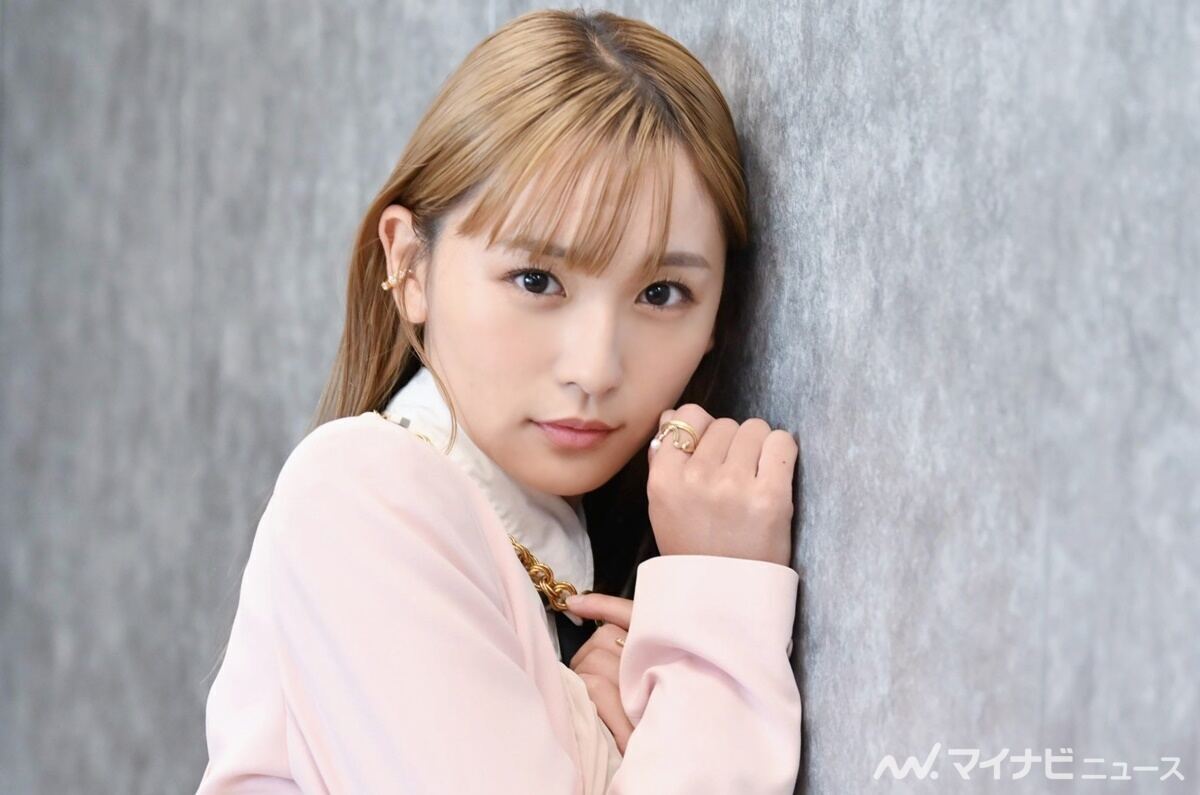 浅川梨奈