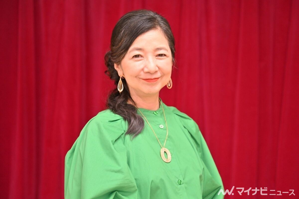 『介護スナックベルサイユ』に出演する宮崎美子　撮影：蔦野裕