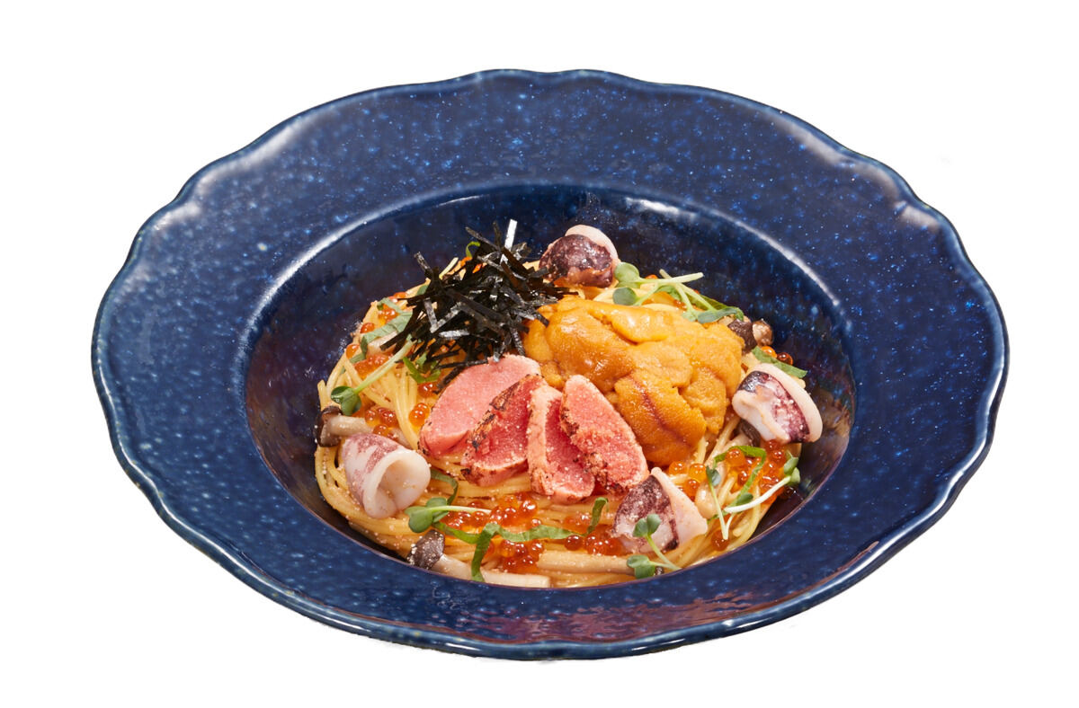 ジョリーパスタ「“創作和風パスタ” ウニ・いくら・炙り明太子の贅沢和風」