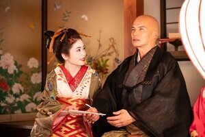 『べらぼう』市原隼人、小芝風花を心から尊敬　本人にも「あなたのお芝居のファンです」と伝える