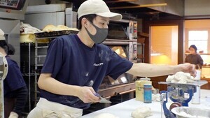 パン職人を夢見て上京も苦戦の日々…寄り添い続けた取材Dが訴える「自分事に置き換えて彼を見て」