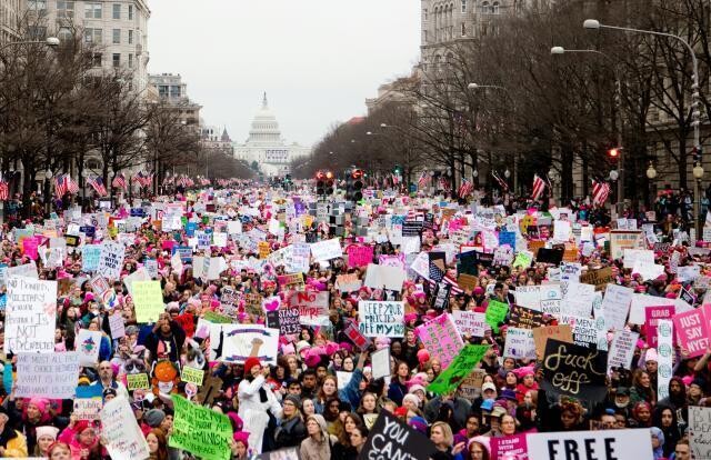 全米各地で広がる“反トランプデモ” 脅かされる言論の自由から、Ｚ世代は「抗議デモ離れ」の傾向に？