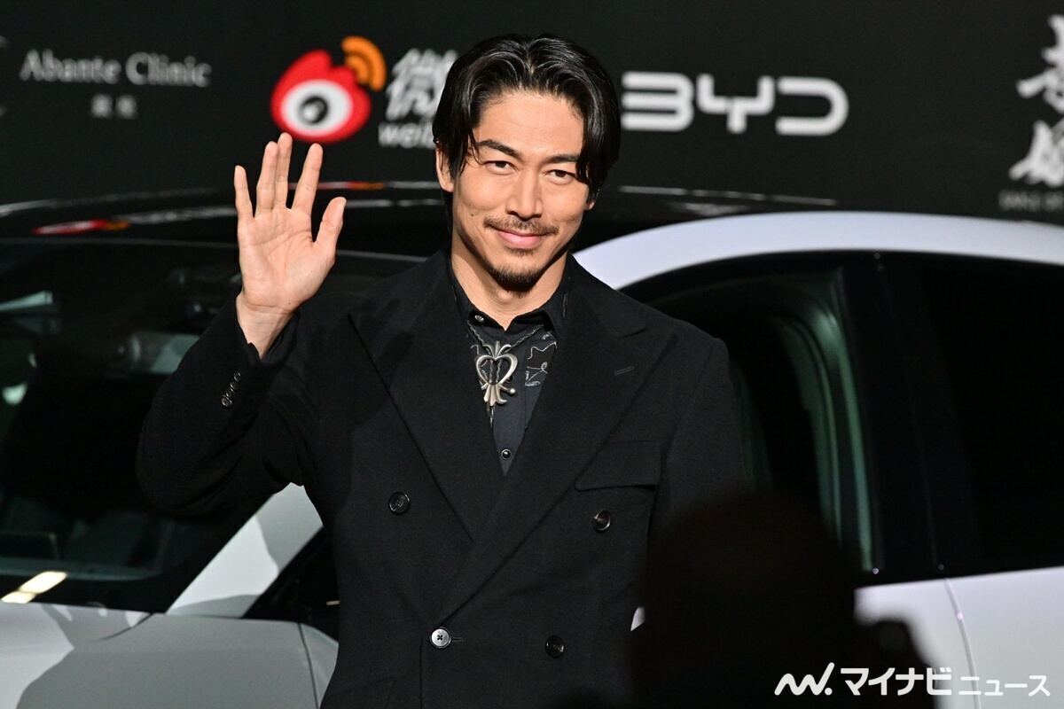 EXILE AKIRA