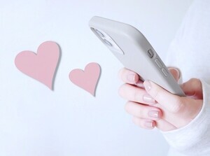 かわいい追いラインとは? 男心をくすぐるメッセージ例文やコツを紹介