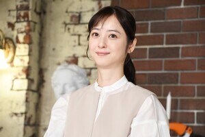 佐々木希、橋本環奈&畑芽育の“共通点”を絶賛「とにかく2人とも…」