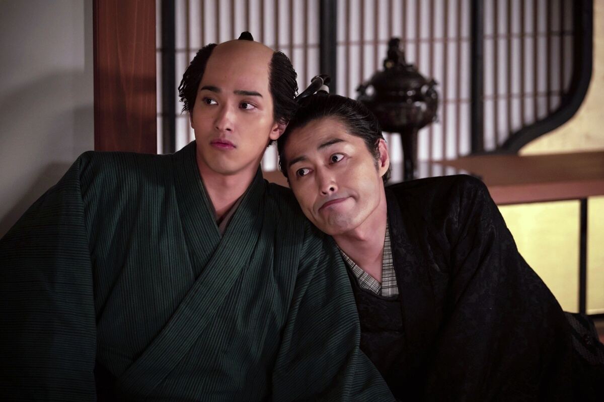 大河ドラマ『べらぼう～蔦重栄華乃夢噺～』蔦屋重三郎役の横浜流星と平賀源内役の安田顕