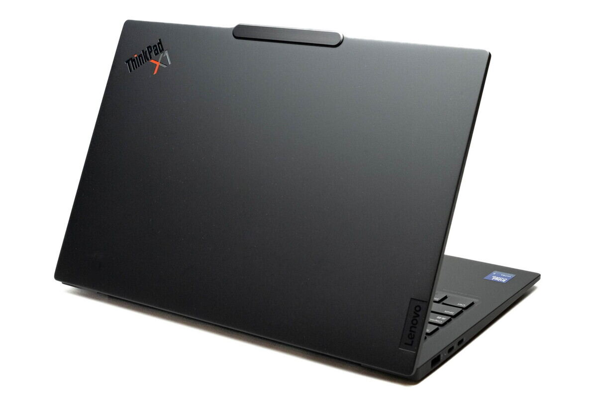ThinkPad X1 Carbon Gen 13 Aura Edition」レビュー。Lunar Lake ThinkPad X1 Carbon Gen 13 Aura Edition」レビュー。Lunar Lake