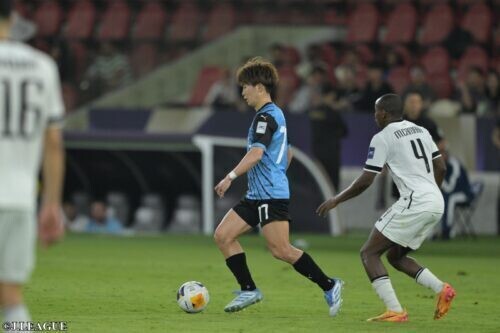2得点に絡んでPOTMに選ばれた山本悠樹 [写真]＝J.LEAGUE