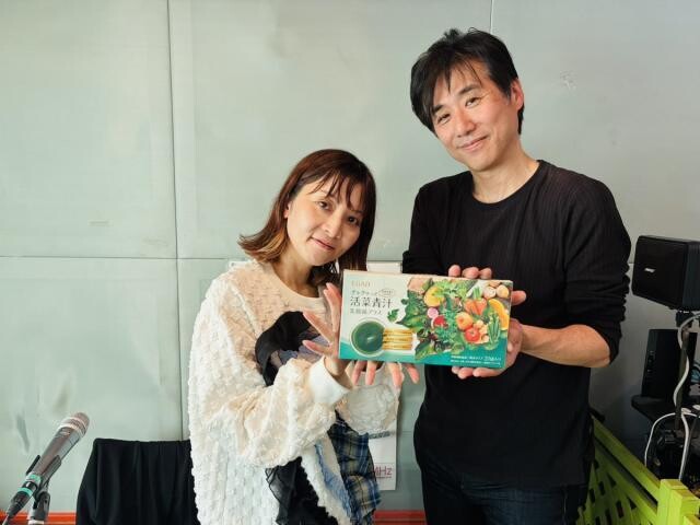 1杯で20種類の野菜の栄養素が摂れる！乳酸菌も配合の「青汁」で健康と笑顔を届ける