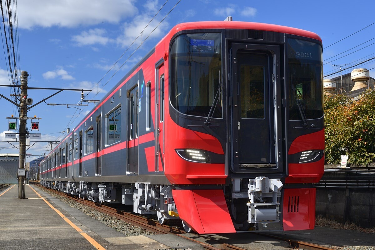 貫通扉が中央に！名鉄9500系・9100系2024年度より前面デザイン