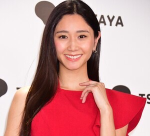 斎藤恭代「筋肉筋に注目して欲しい!」と最新写真集をアピール