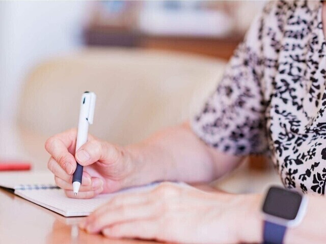
                お金のこと、体調のこと、老後生活は何かと不安になるものです。70歳で一人暮らしをしている人の終活について、専門家が回答します。
            