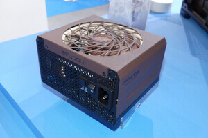 COMPUTEX TAIPEI 2025 - SeasonicがNoctuaコラボの新型電源を展示、1200Wで奥行きはなんと12.5cm