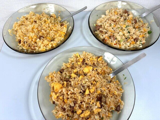 【定番vsPB】「冷凍炒飯」どれを買う!? セブンもイオンも“全部ニチレイ”の三つ巴、味とコスパを徹底比較! ニチレイってほんとすごいんだな…