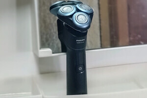 【おすすめ情報】お風呂も丸洗いOK！ フィリップスの電気シェーバーがデビューにちょうどいい理由