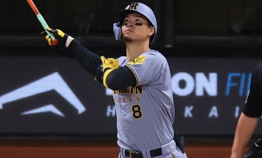 阪神タイガース・佐藤輝明がプロ通算100号！2位・牧秀悟に6本差をつけてホ…