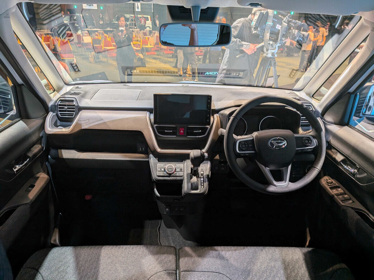 ダイハツの新型「ムーヴ」