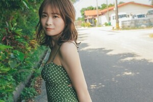秋元真夏、乃木坂46卒業以来初のフォトブック「人生で初めて自分の細部まで…」