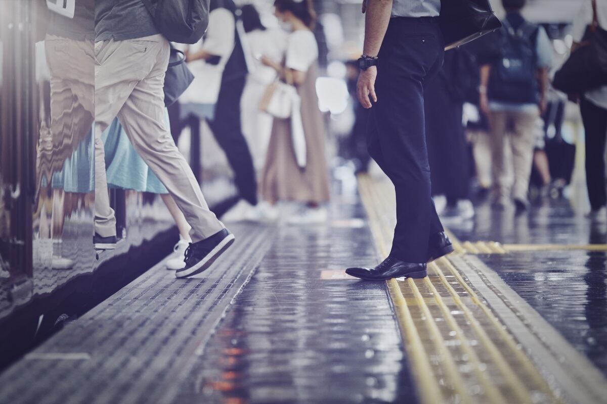 人混みが苦手になる心理・原因