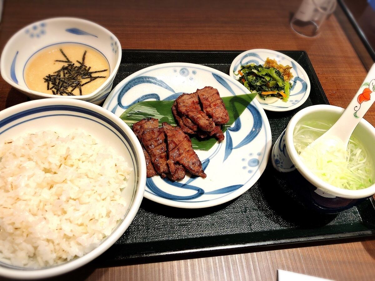 首都圏にしかないチェーン店【定食】
