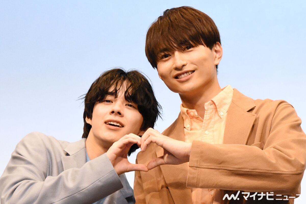 宇佐卓真(左)と平野宏周
