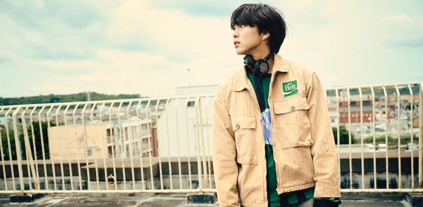 19歳の新星Rol3ert、シングル「Nerd」MUSIC VIDEOプレミア公開
