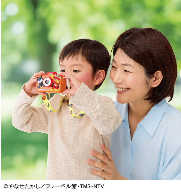 「きょうはなに撮る?アンパンマンキッズカメラ」