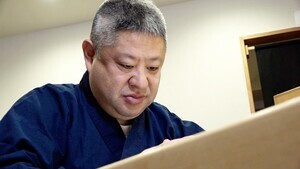 従業員の犯罪加担の疑いもすべてさらけ出す…人気寿司店の熱血社長に新米Dが学んだ「人と向き合う覚悟」