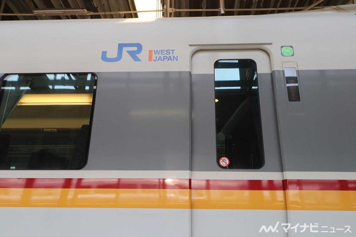 JR西日本「スーパーくろしお」ラッピング登場、タイフォンも再現