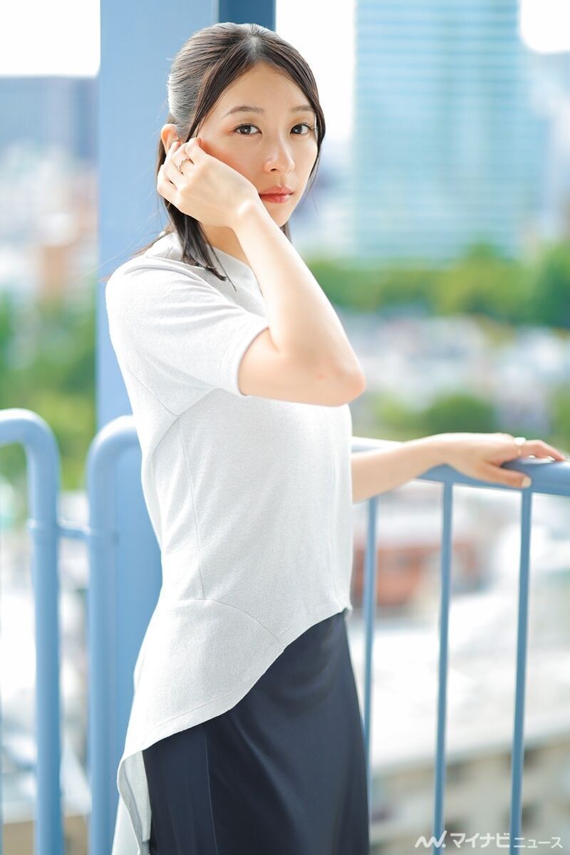 鳴海唯