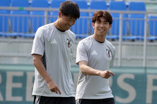 以前も同じチームでプレーしていたFW宮代大聖（右）とFW垣田裕暉（左）が日本代表でもチームメイトに
