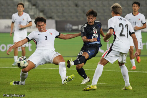 日本代表デビュー戦で途中出場からゴールを記録した中村草太