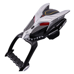 『仮面ライダー龍騎』より「CSMブラックドラグバイザー」が登場