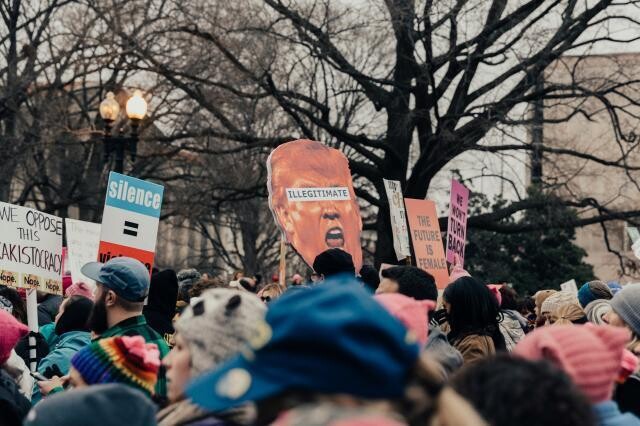 「もしかしてトランプってやばい人？」全米で相次ぐ反トランプ政権デモの意義について、アメリカZ世代が思うこととは？
